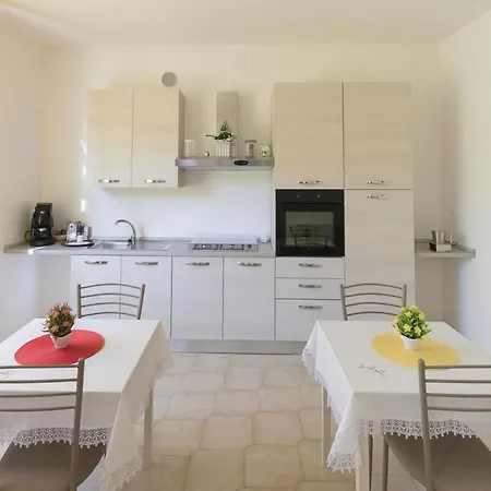 ベッド・アンド・ブレックファスト Nonno Peppe 3*