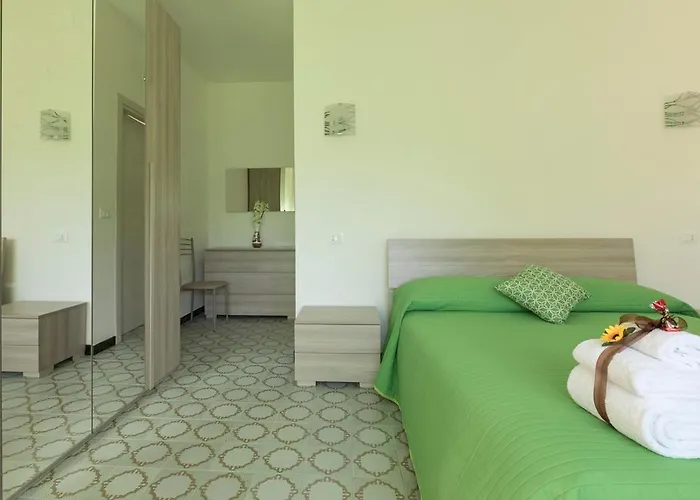 Bed and Breakfast Nonno Peppe 3*